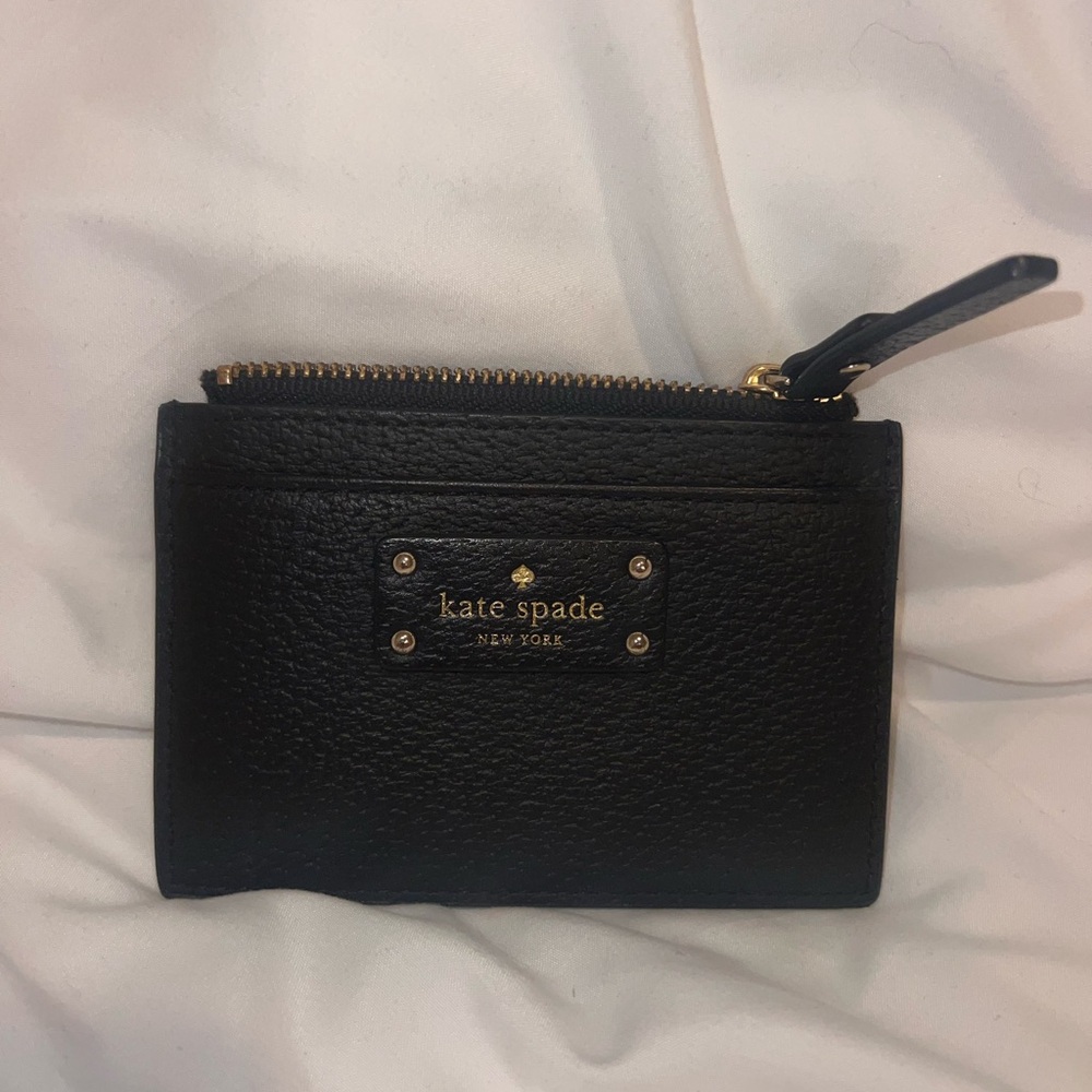 Kate Spade Black Wallet Sleek Minimalist Design